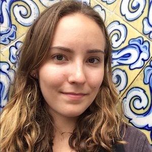 Meet your Posher, Nicole